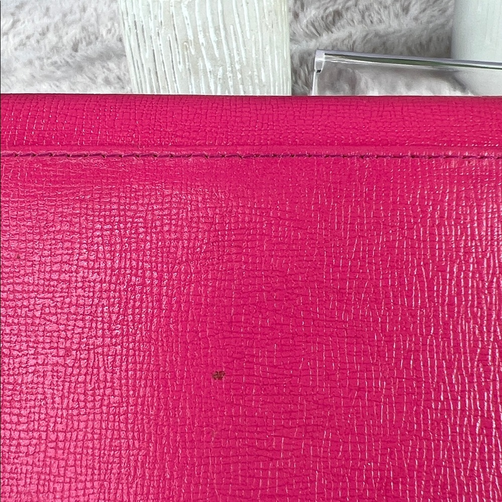 MCM Vintage Pink Leather Continental Tri-Fold Wallet - Picture 8 of 15